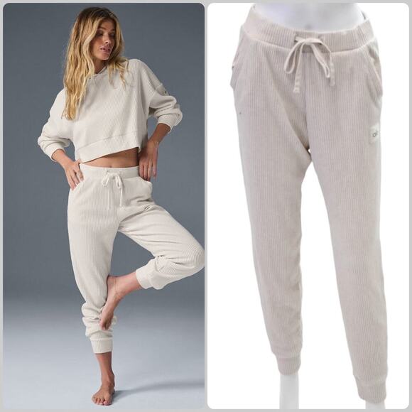 Alo Yoga Muse Sweatpant Bone Ribbed High-Waist Jogger Lounge Pants - Small - Picture 1 of 10